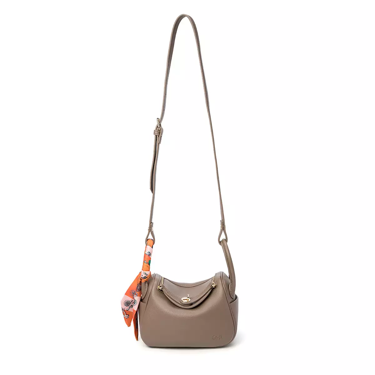 Omusubi bag ERA nariwai exclusive Taupe