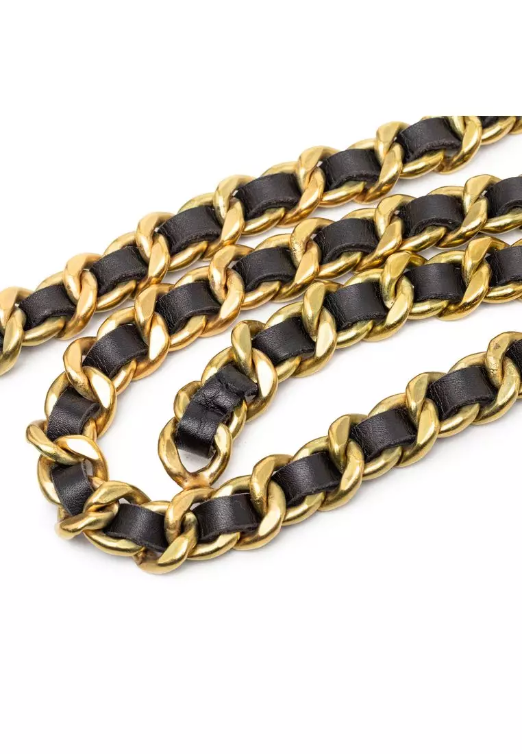 Pre-Loved Chanel Gold Plated Leather Woven Chain Medallion Belt CHANEL Vintage Belt Leather and Gold Link Chain Iconic CC  main image 4