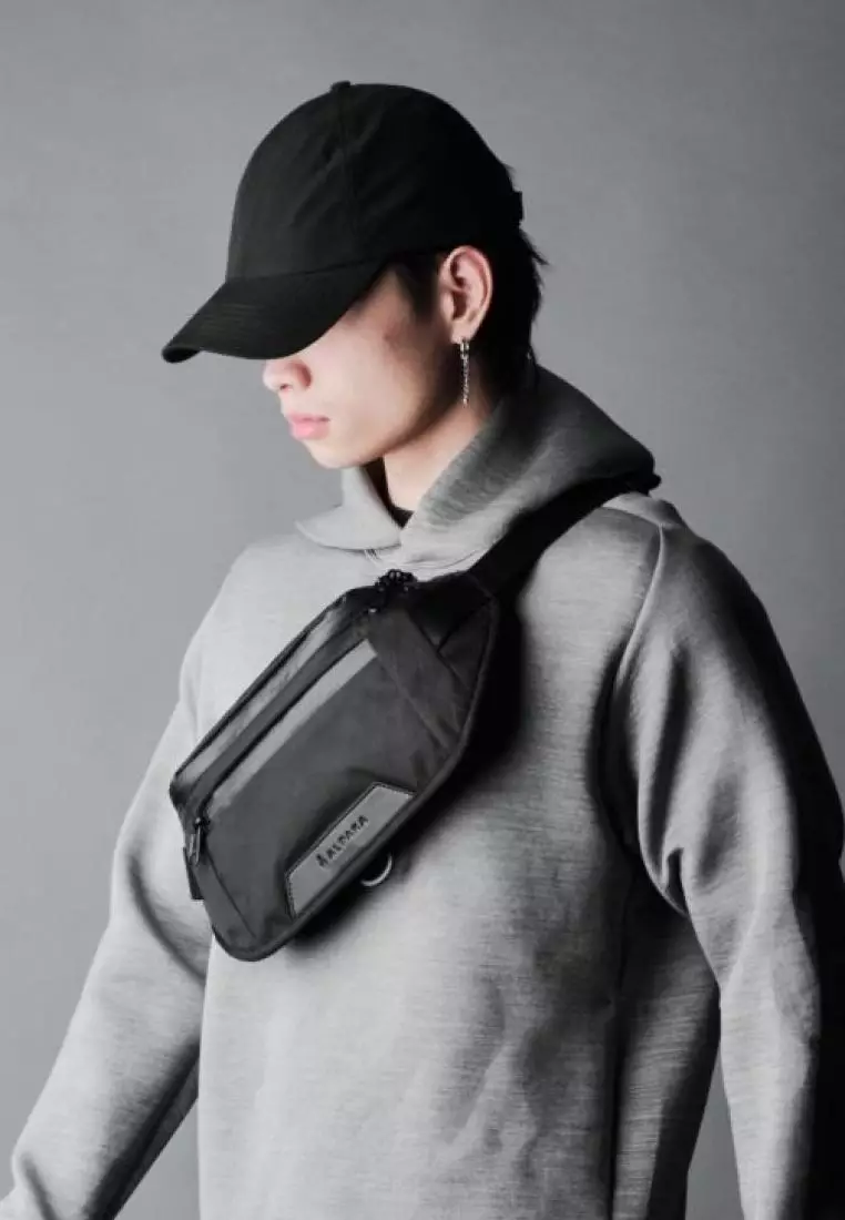 ALPAKA BRAVO SLING MINI V2 VX42 (BLACK)