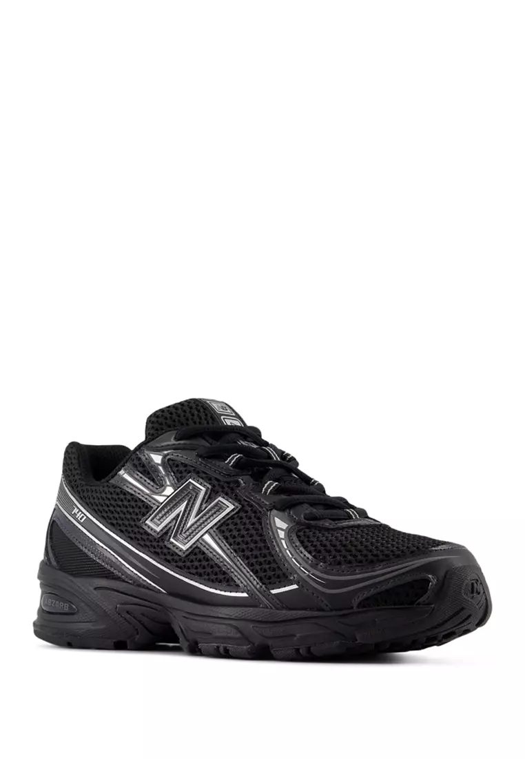740 Classic Lifestyle Shoes