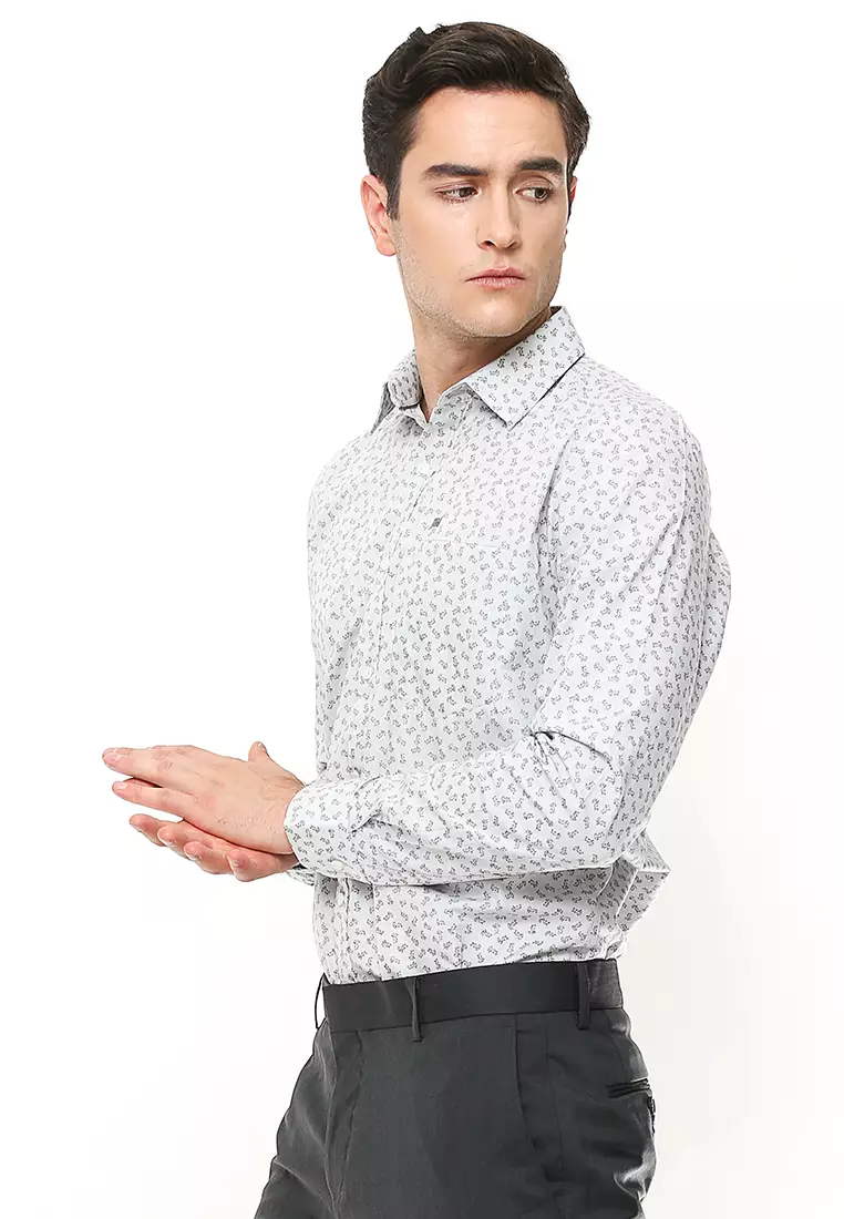 Johnwin - Kemeja Formal - Kemeja Pria - Kemeja Lengan Panjang - Slim Fit- Motif Bahan -  Putih - FSH.650.K371.688.C L/S