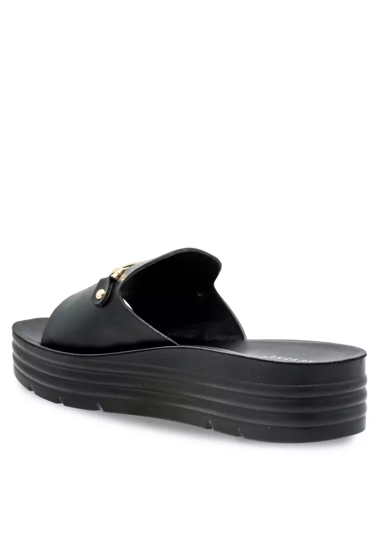 Women Faux Leather Strap Fashion Wedges - 240280100