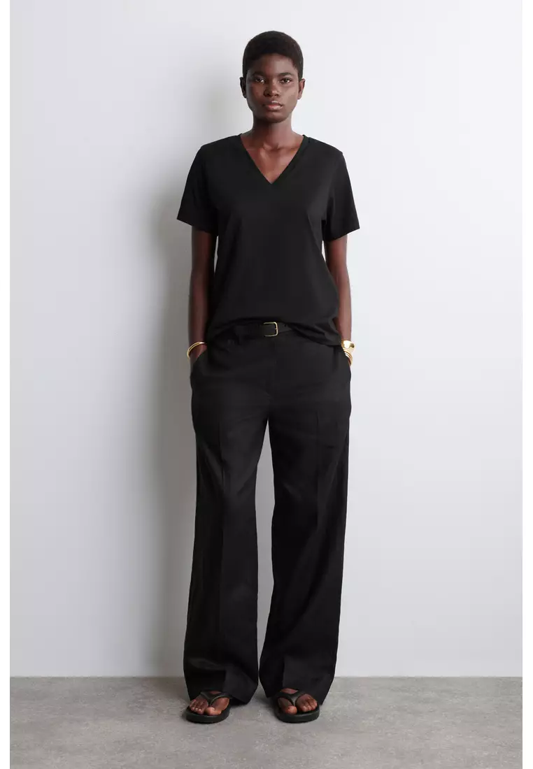 V-NECK COTTON T-SHIRT