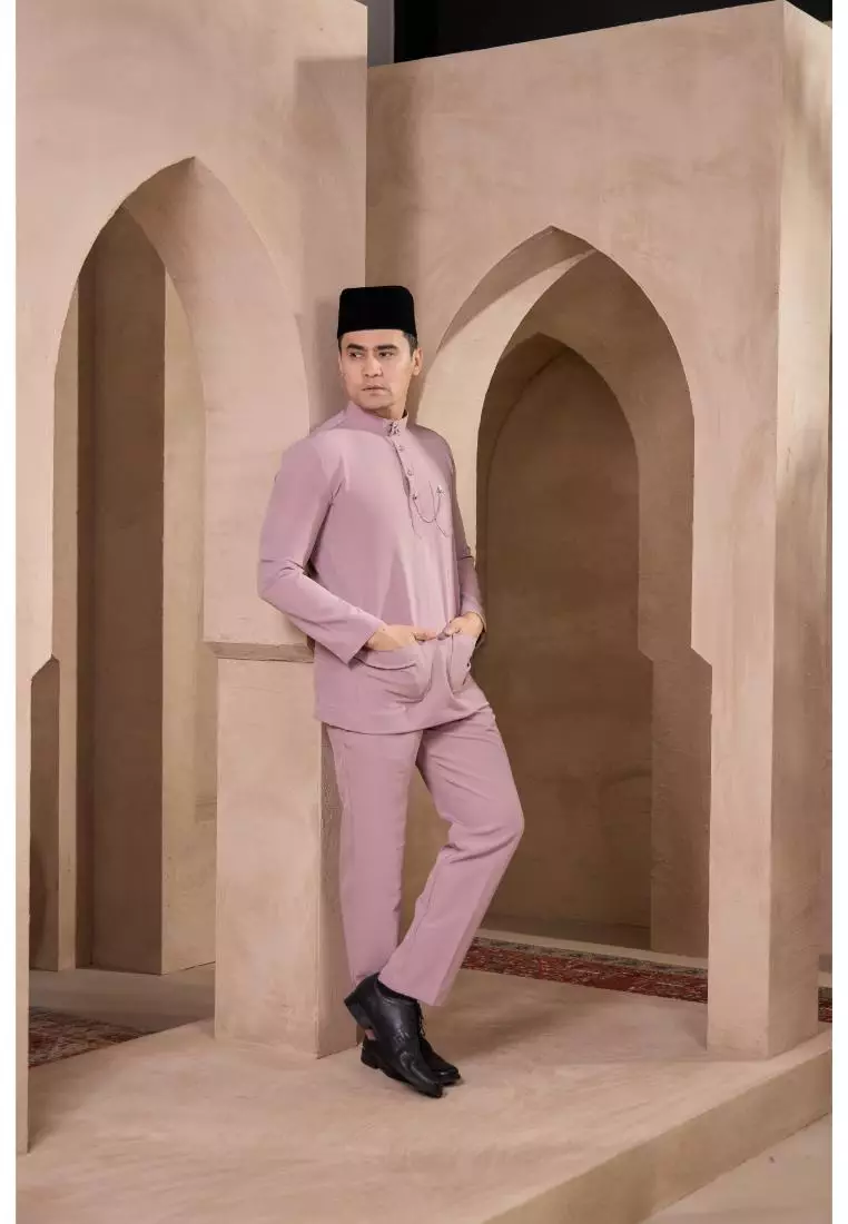Baju Melayu Mahkota