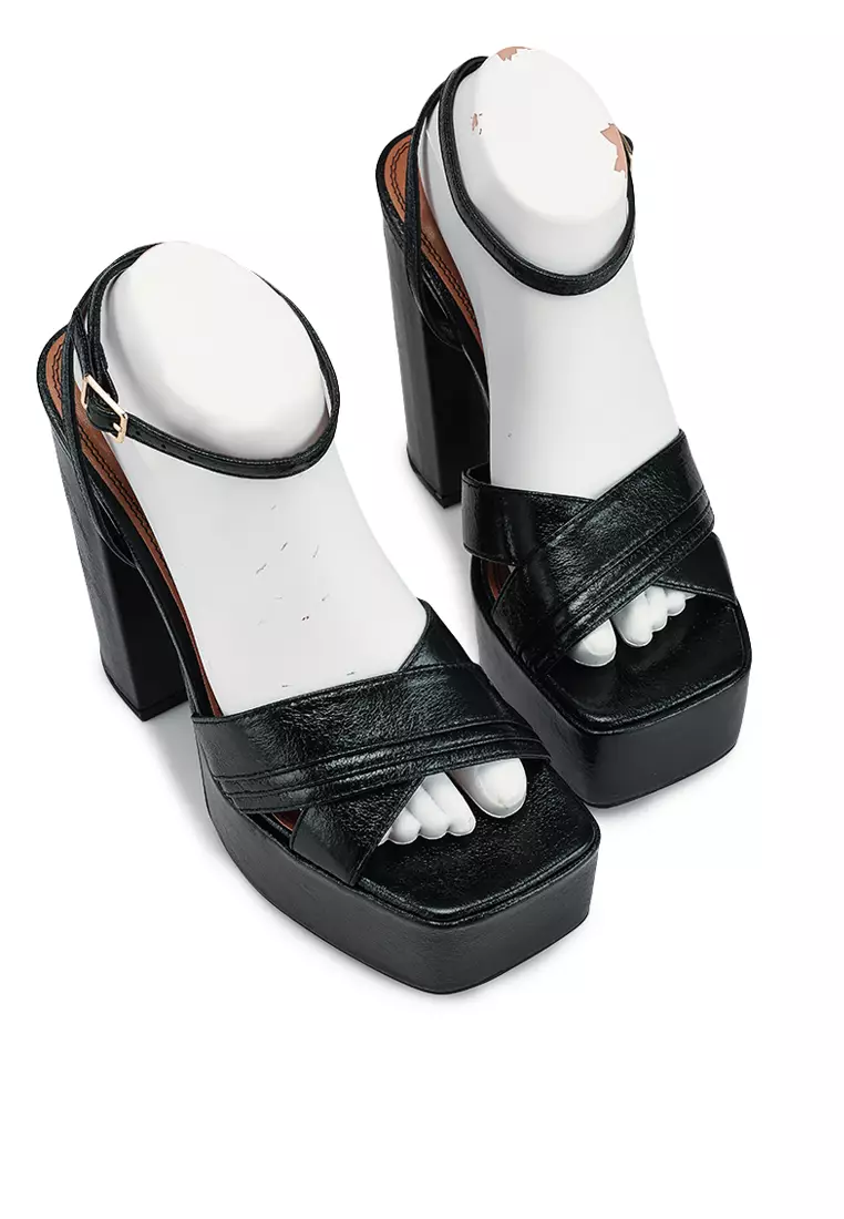 Asos Womens Sandals ASOS DESIGN Wide Fit Taurus Strappy Flatform