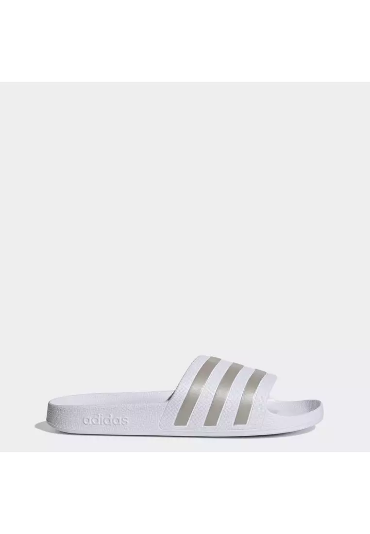 Adilette Aqua Slides