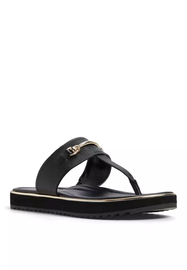 Lobredanten T-Strap Sandals