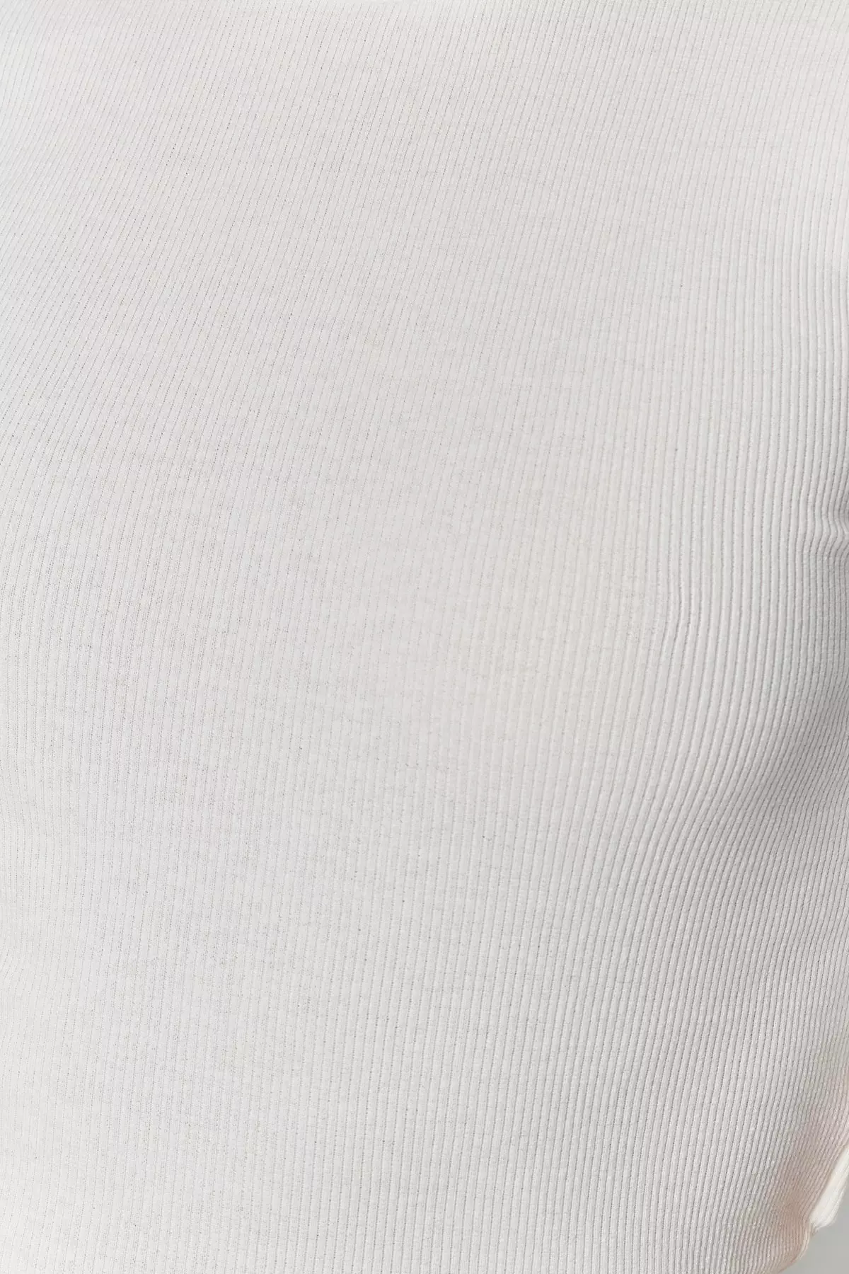 Lettuced Trims T-shirt