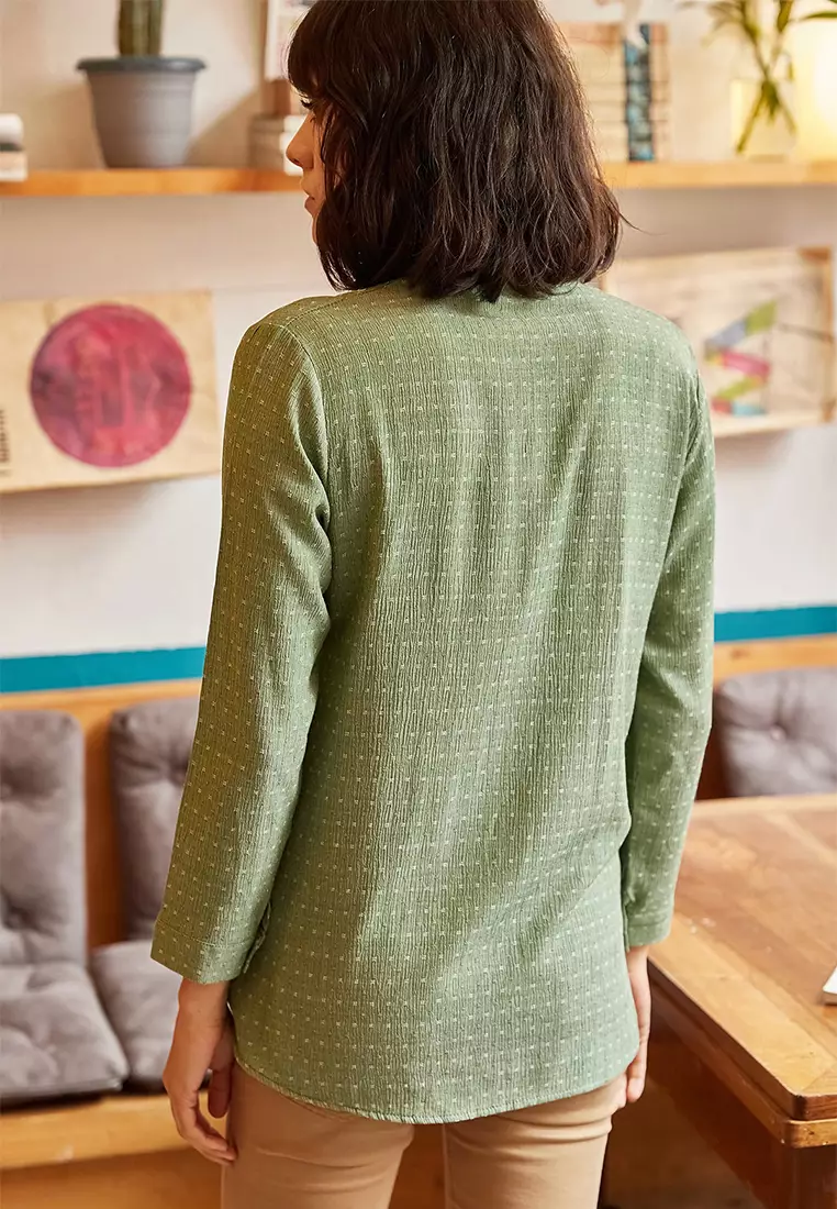 Textured Flowy Shirt