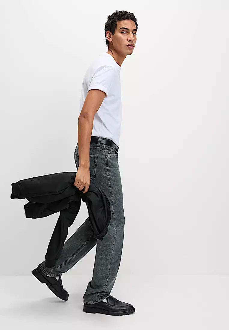 Authentic Relaxed Straight Fit Jeans