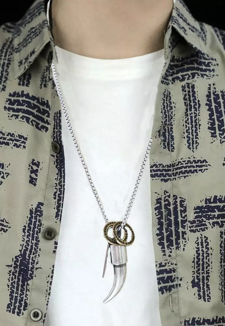 Aksesoris Pria Tooth Claw Pendant Necklace Kalung Pria Titanium Silver