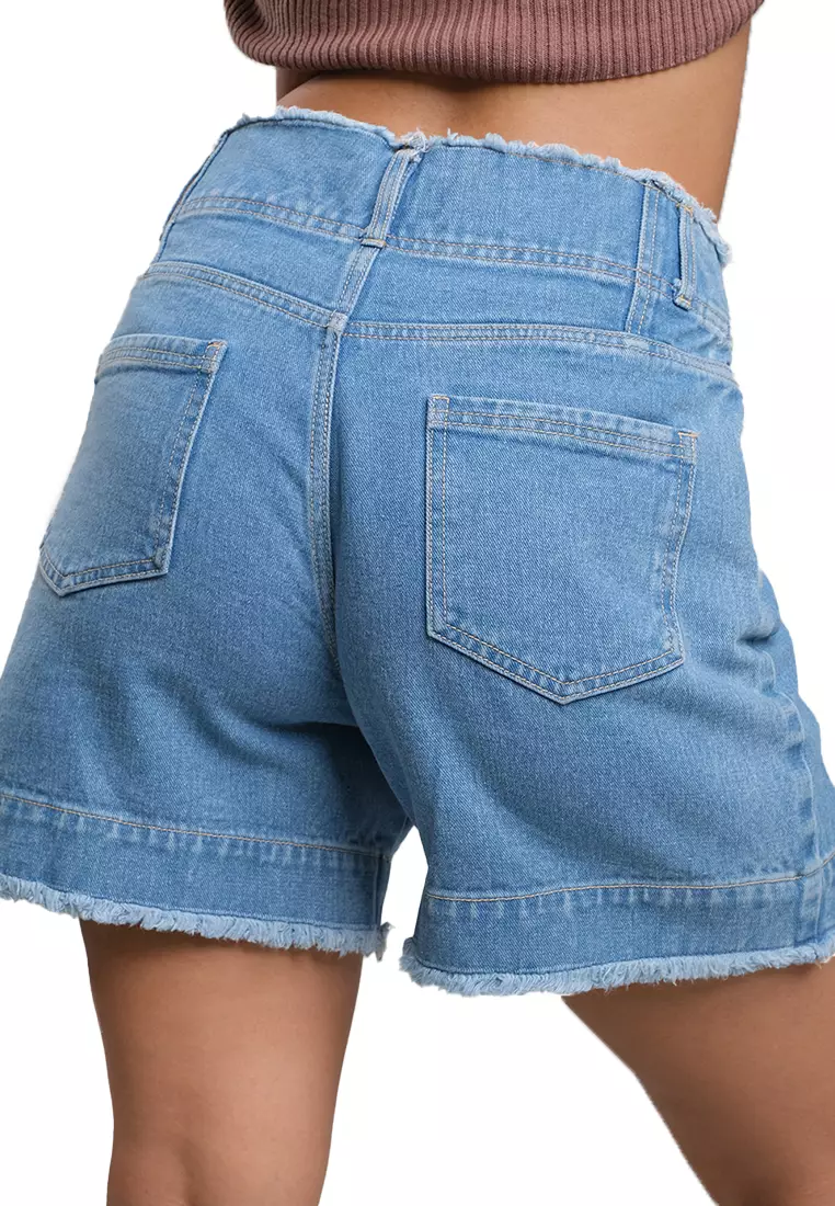 Two Button Denim Shorts With Raw Edge