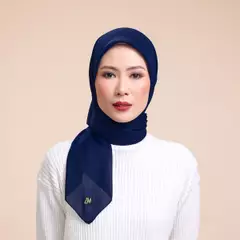 Aktrisalarning sikilgan suratlari