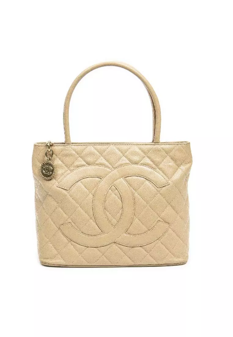 Chanel Pre loved CC Timeless Medallion Tote 2024 Buy Chanel