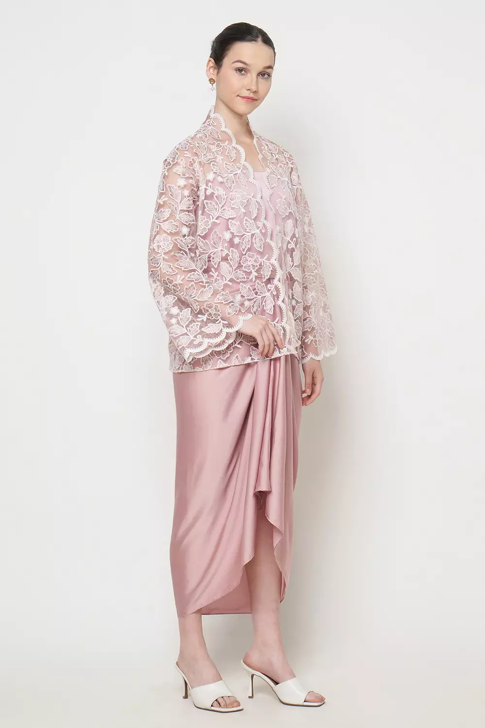 Zeela Outer Top in Baby Pink