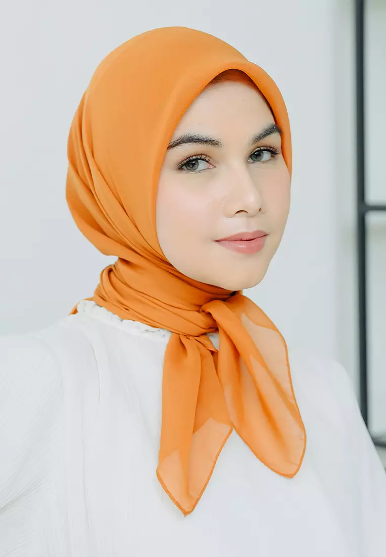 Polly Cotton (Hijab Segiempat Bella Square) Tumeric