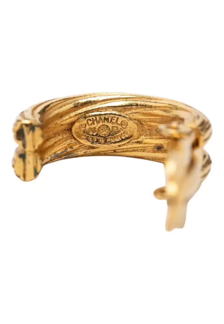 Pre-Loved Chanel Cc Gold Plated Clip On Earrings
