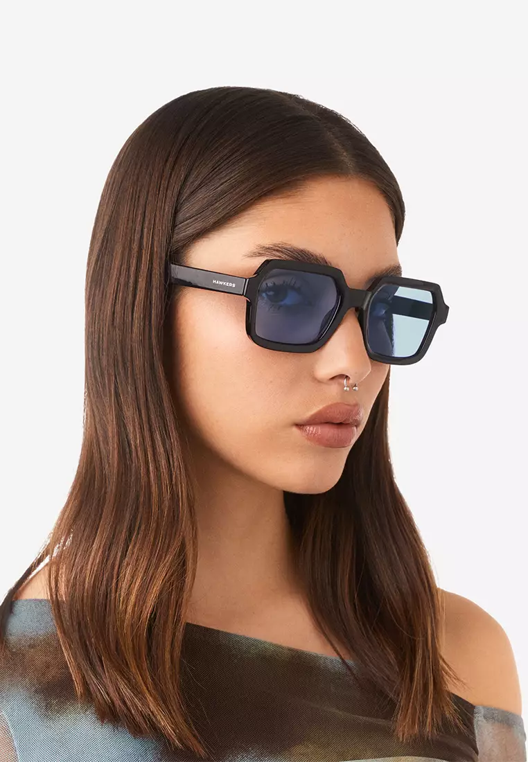 HAWKERS Black Blueberry Minimal Max Sunglasses For Men And Women, Unisex. Official Product Designed In Spain