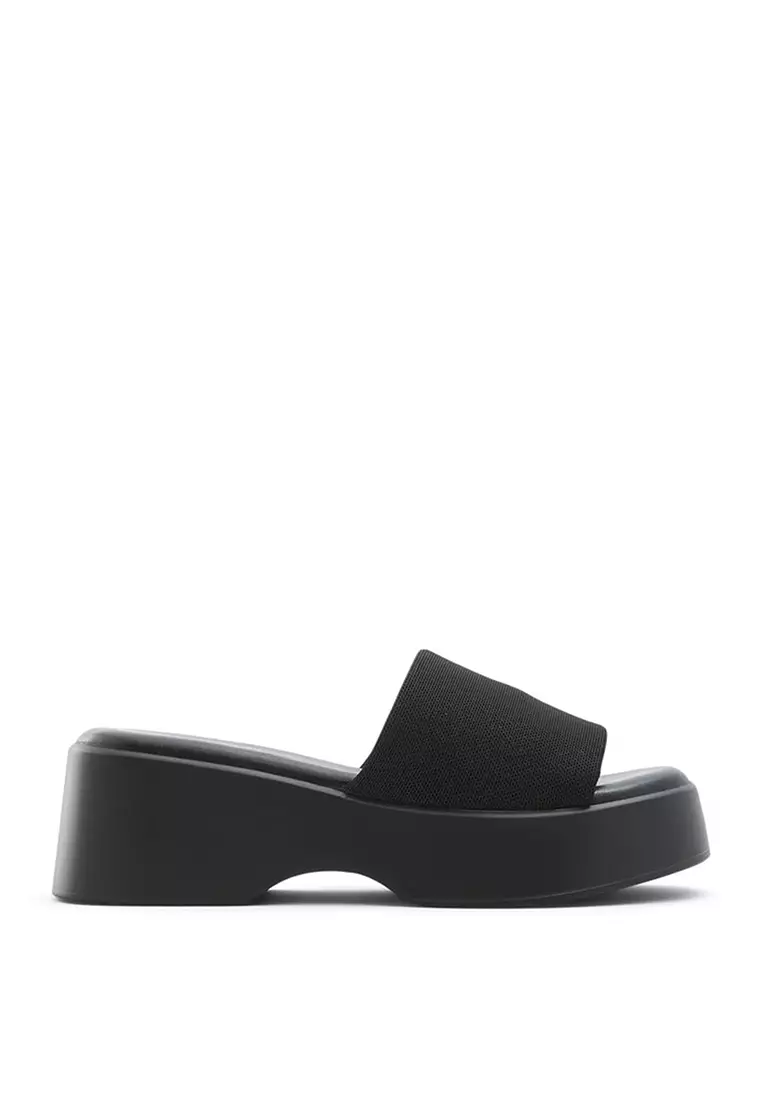 Call it 2025 spring wedge sandals