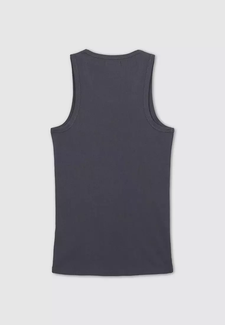 Man's Top