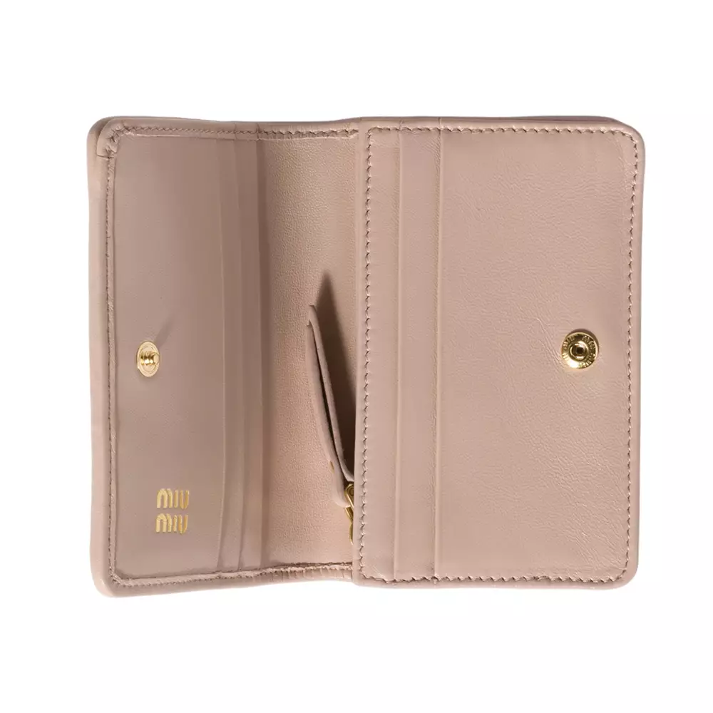 Small Matelassé Nappa Leather Bi-Fold Wallet Powder Pink
