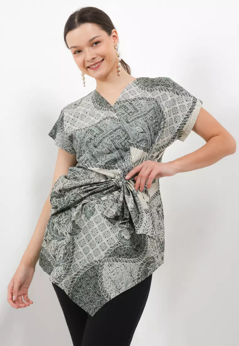 Krisna Batik - Raine