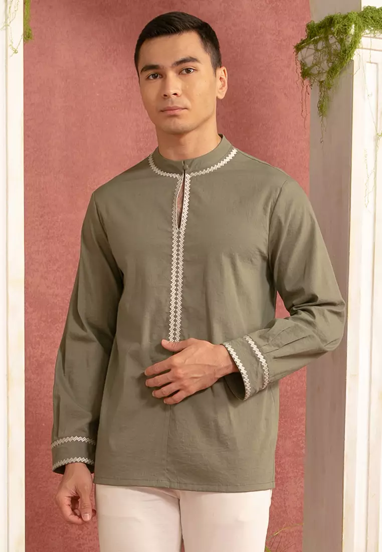 Men’s Collar Embroidered Shirt
