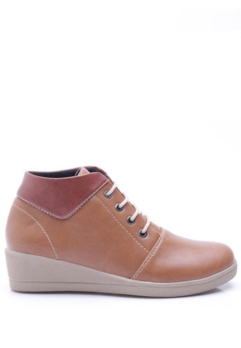 Dr. Kevin Women Casual Boots 4006 - Tan