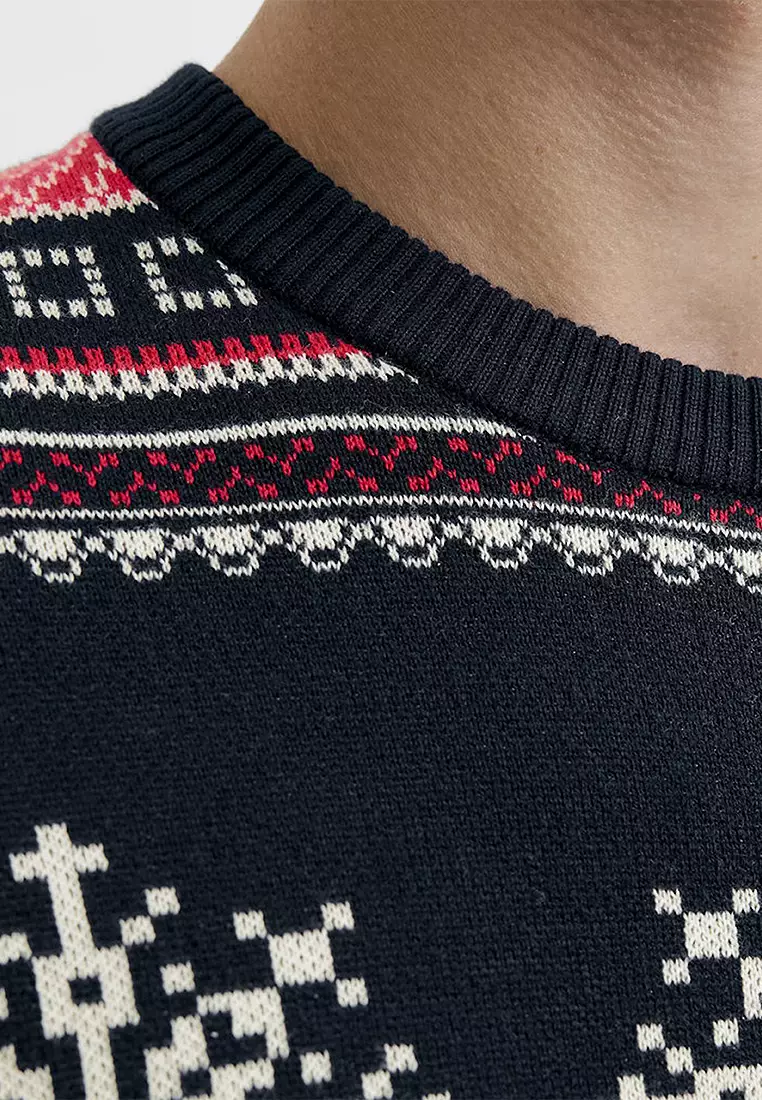 Christmas Knit Crew Neck Sweater