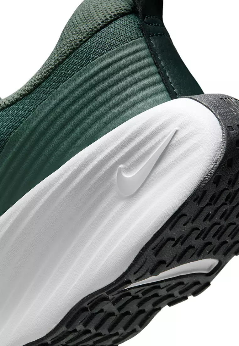 Promina Walking Shoes