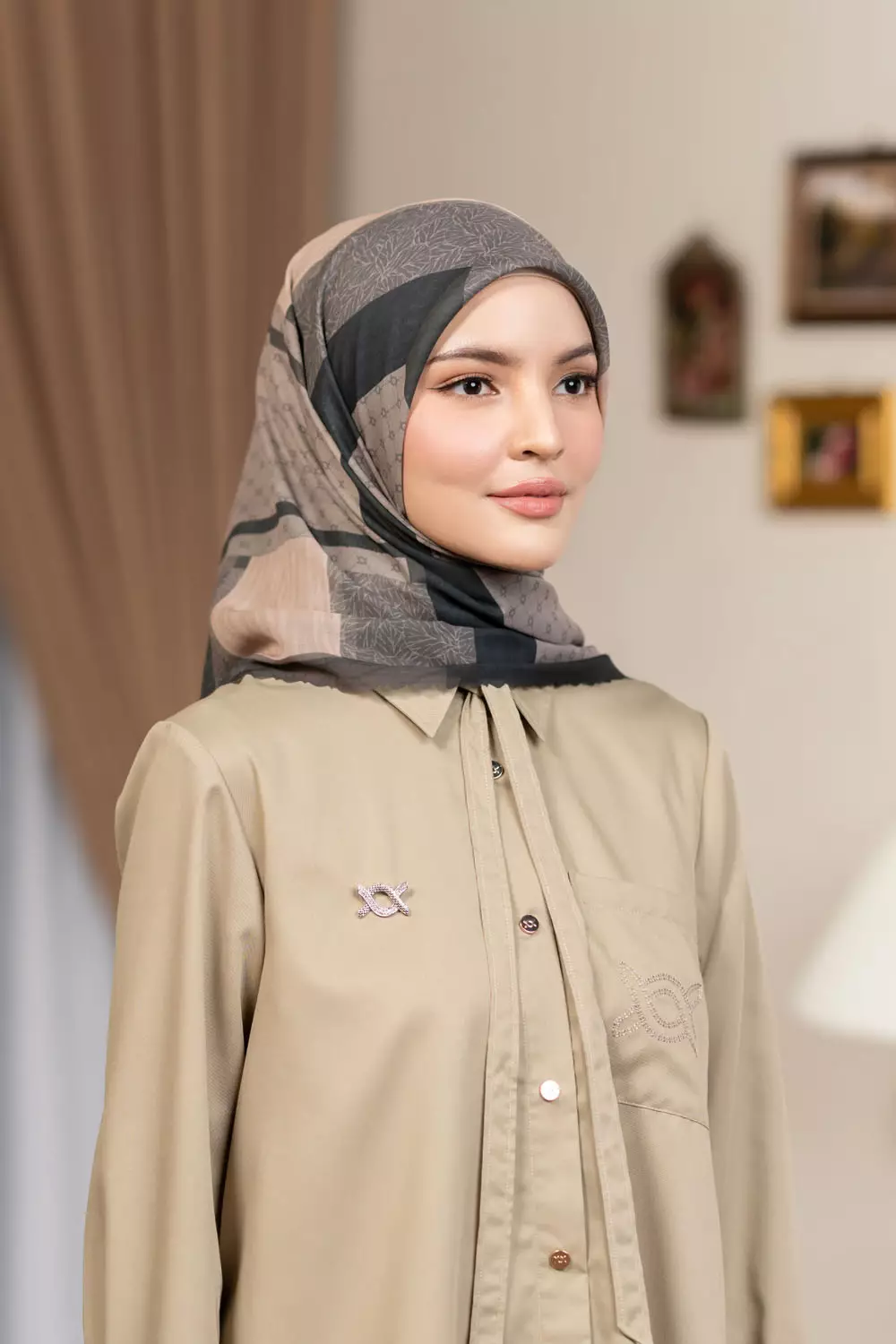 Klamby - Tiani Scarf Natural Wood