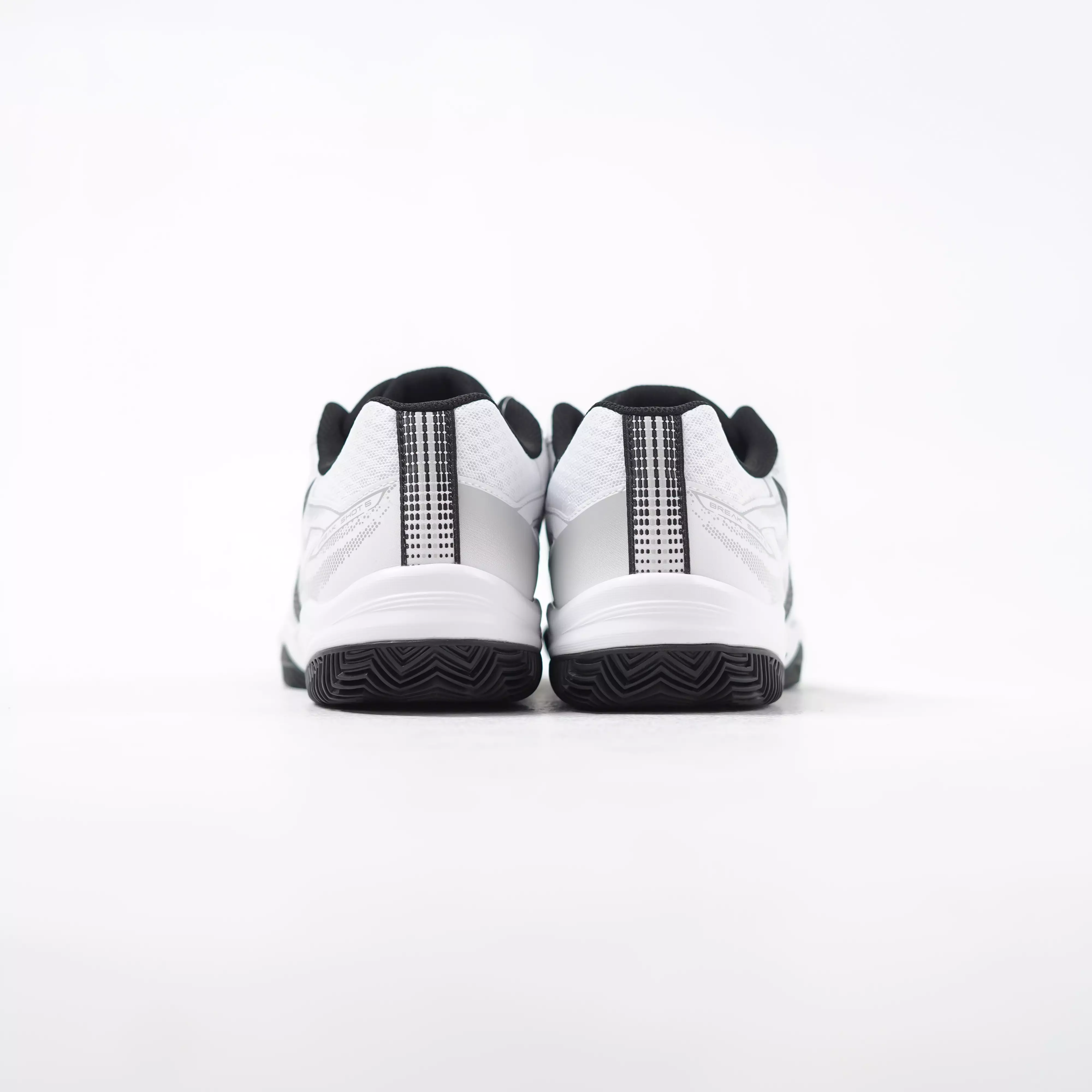 Sepatu MIZUNO BREAK SHOT 5 CLAY BLACK WHITE PADEL SNEAKER 100% ORIGINAL