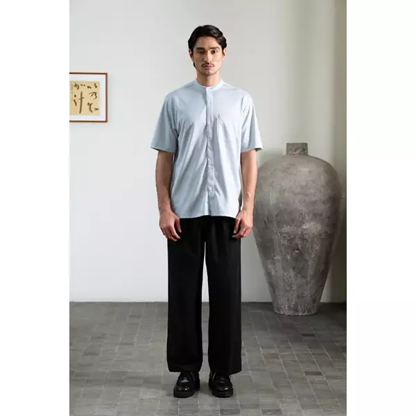 LARUSSO Earth of Whisper - Kemeja Big Size Changi Koko Cotton Linen Look Pria Lengan Pendek - Blue Aura