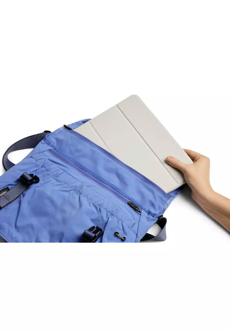 Bellroy Cinch Messenger Bag - Denim Blue