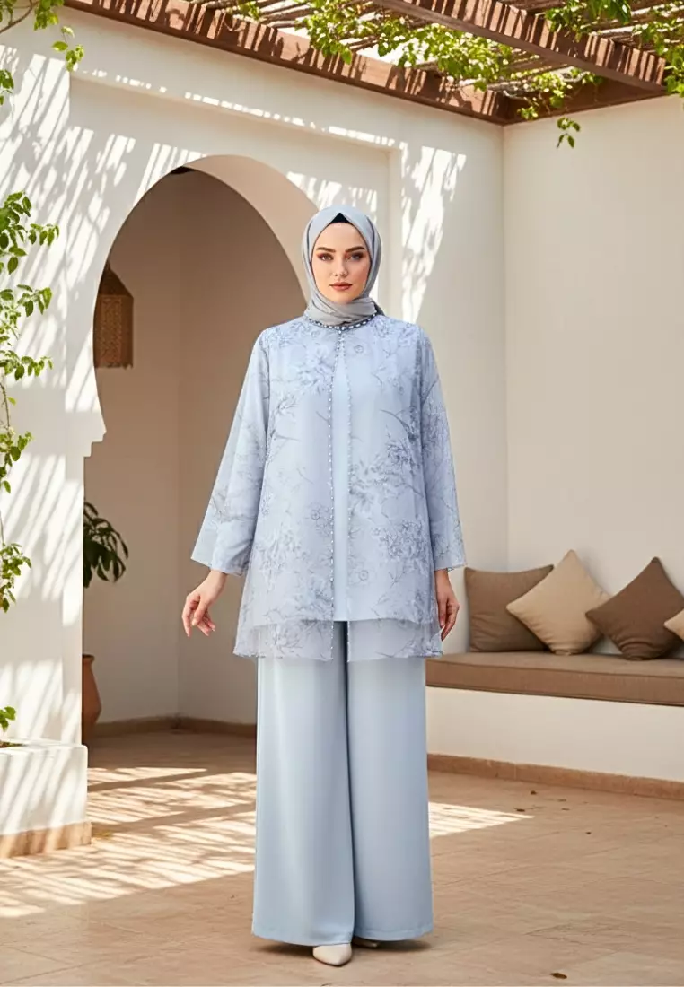 Setelan Wanita Muslimah Modern Bahan Organza Motif Bunga Premium Warna biru By Billiant girl Warna BIRU