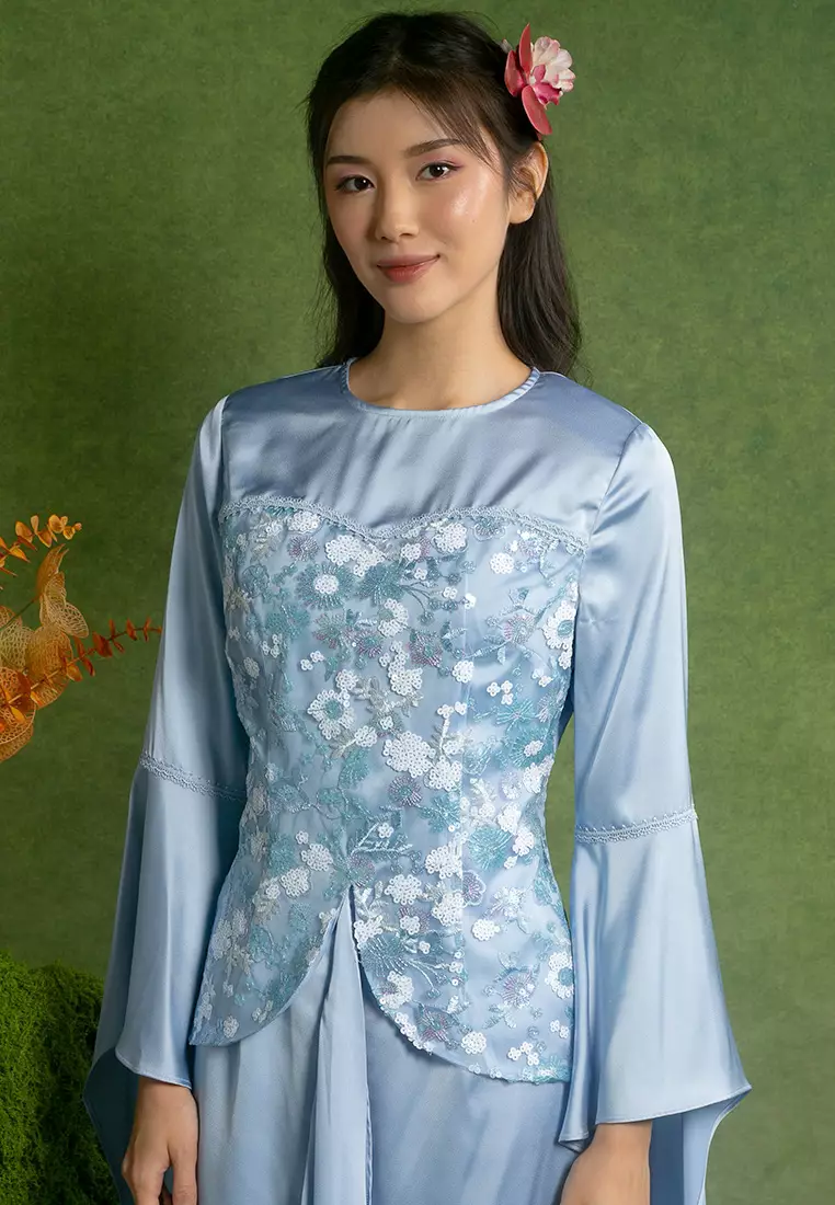 Kila Sequined Top with Skirt Set
