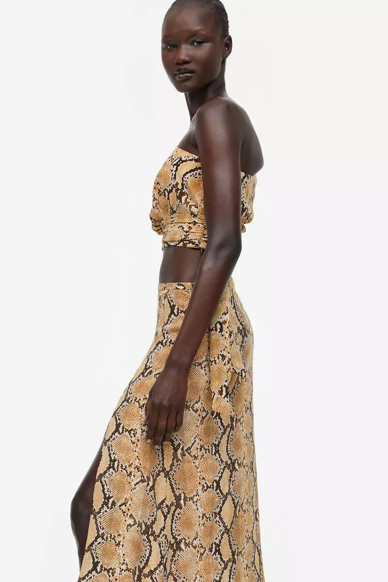 Crêpe skirt