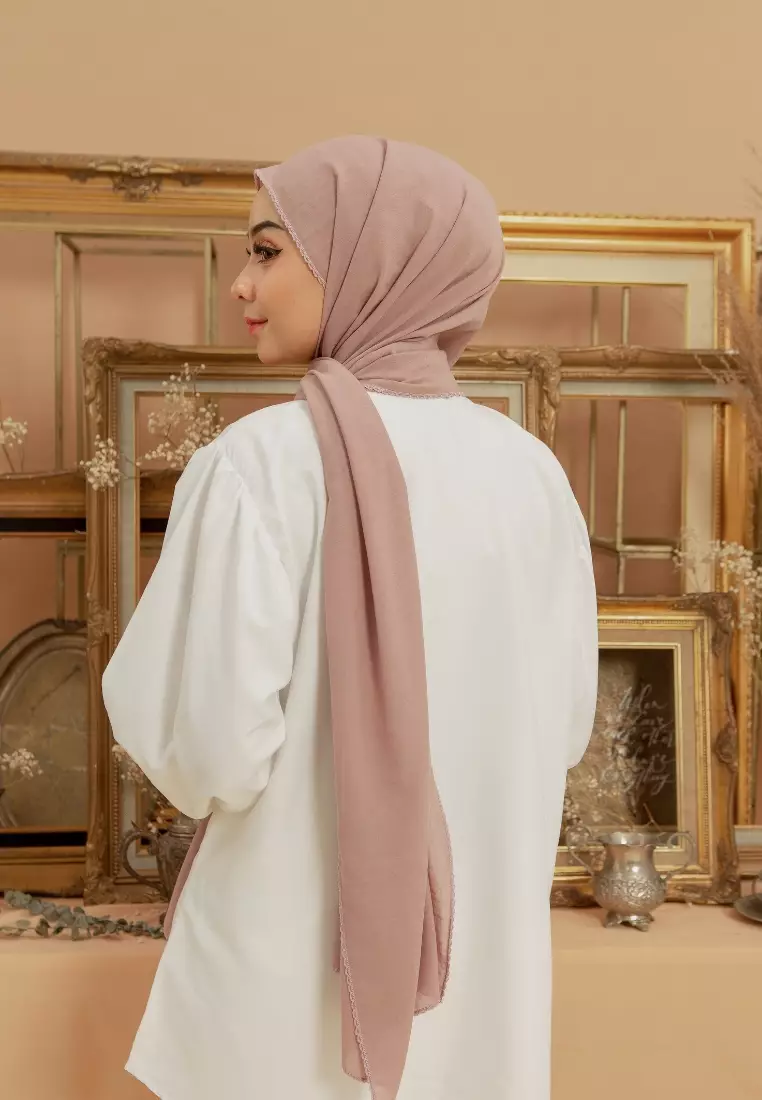 Embroidery Signature Shawl Lilac