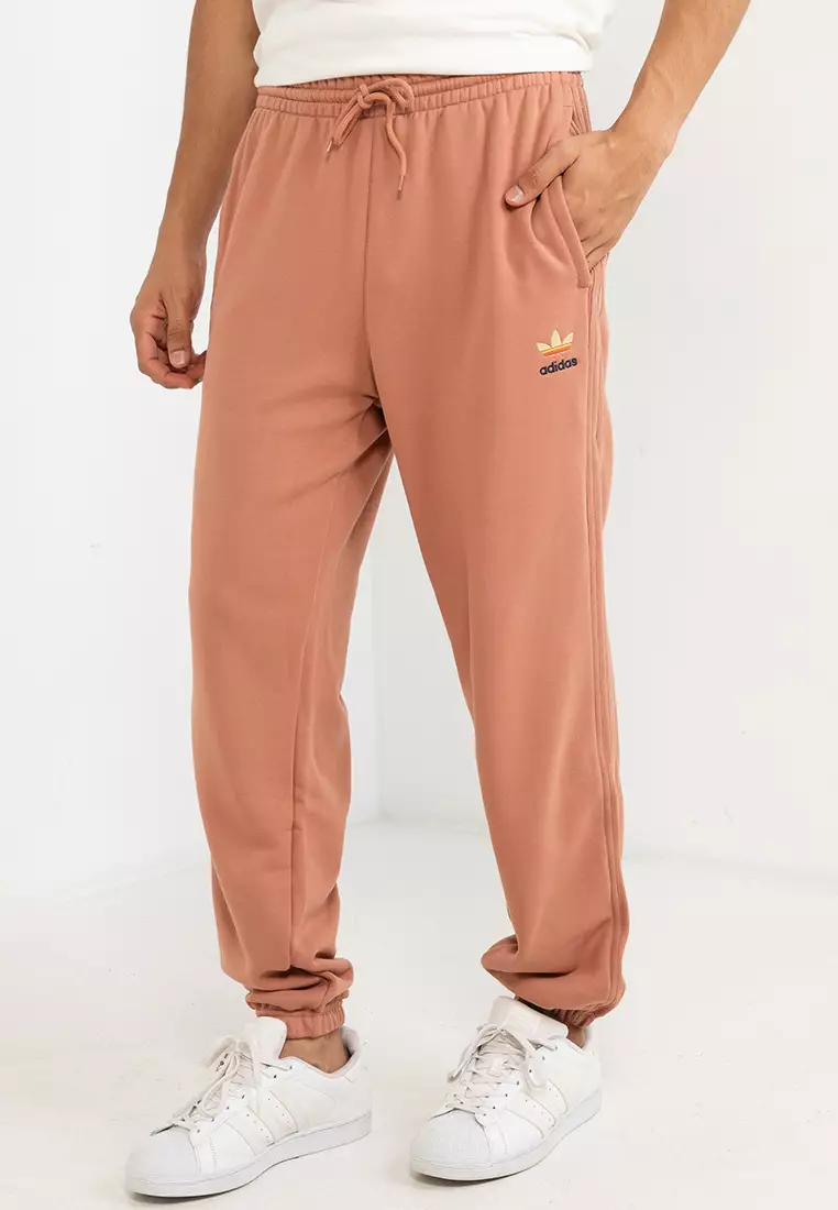 Buy ADIDAS graphic planet sweat pants 2024 Online ZALORA Singapore