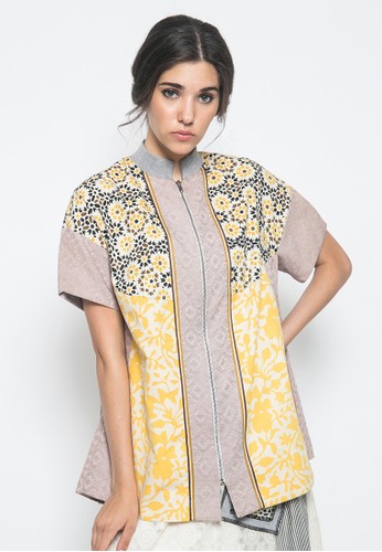 Model gamis outer batik