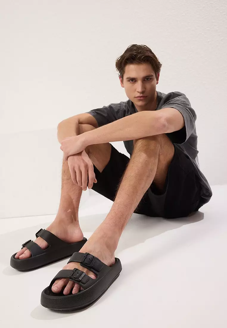 Black Double Banded Buckle Detailed Light Sole Unisex Slippers Takss25Te00019