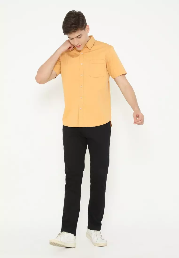 POLICE Kemeja Polos Cotton Corak Herringbone Regular Fit Pria