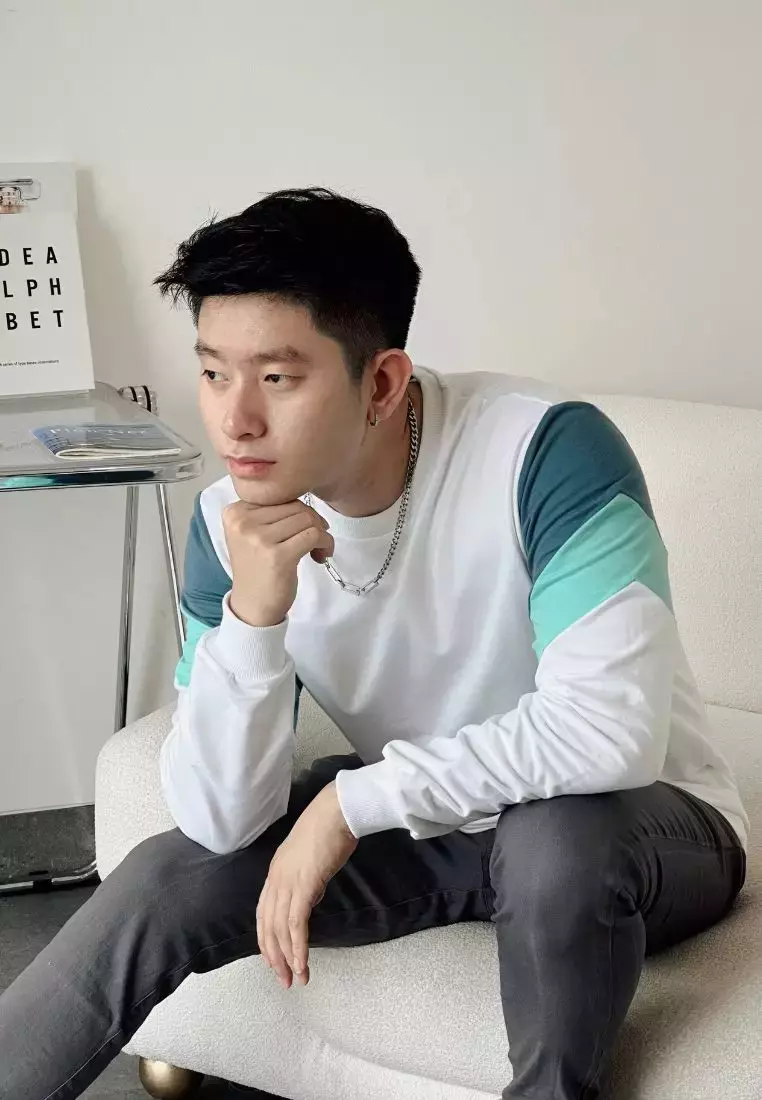 Kale Dael White Dusty Blue / Sweater Pria Bahan Baby Terry Premium Kombinasi