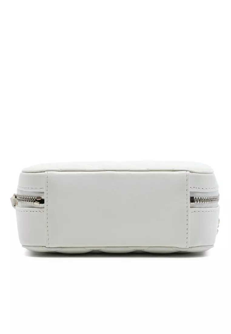 Pre-Loved Chanel Cc Quilted Lambskin Pearl Crush Camera Bag