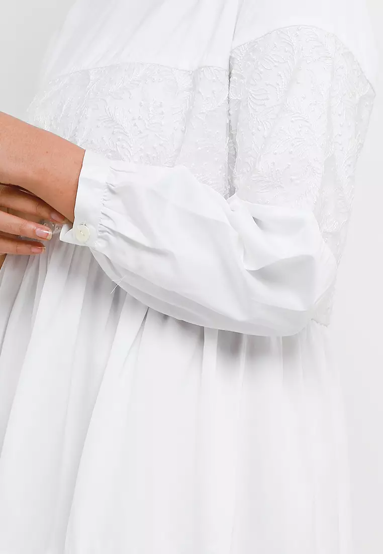 MFMW Zannah Tunik Brukat Broken White