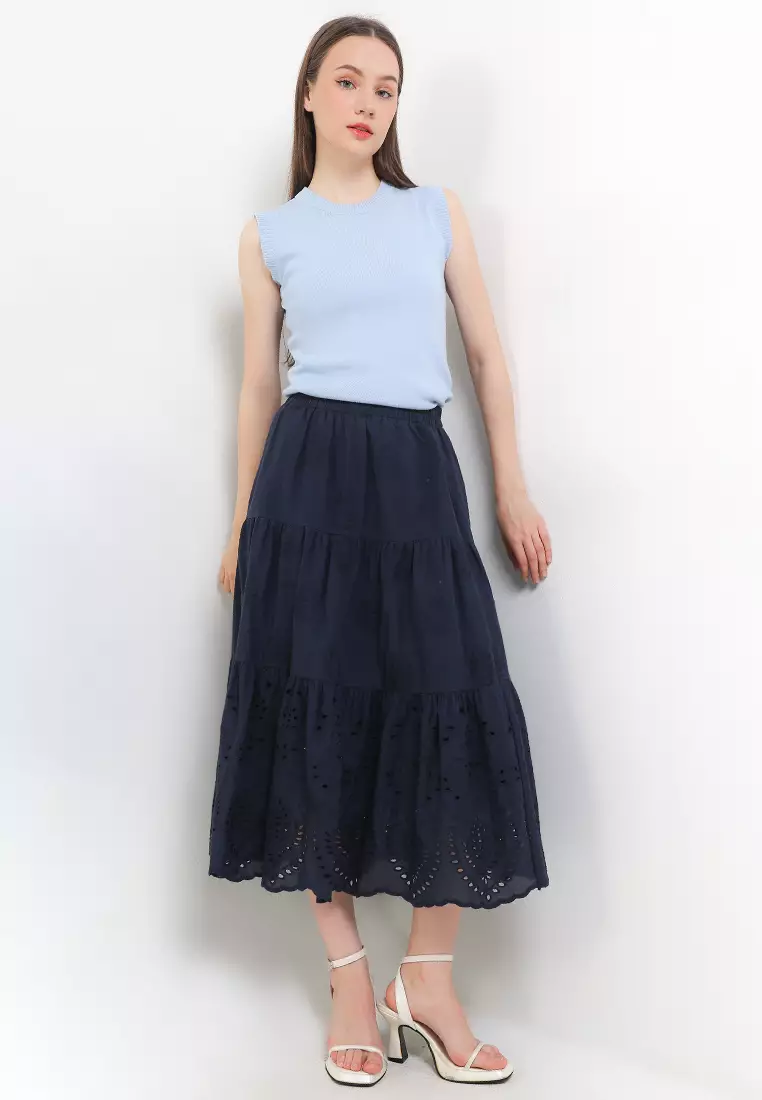 Scallop Hem 3 Tiers Eyelet Midi Skirt