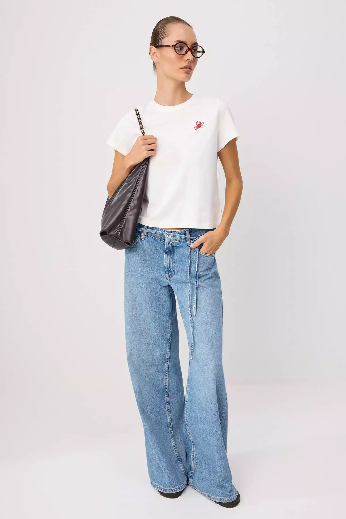 Ecru Embroidered Regular Crew Neck Standard Sleeve Short 100% Cotton Knitted T-Shirt Twoss26Ts00124