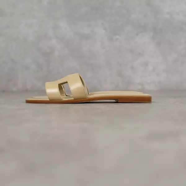 Sandal HERMES ORAN BEIGE SANDAL 100% ORIGINAL