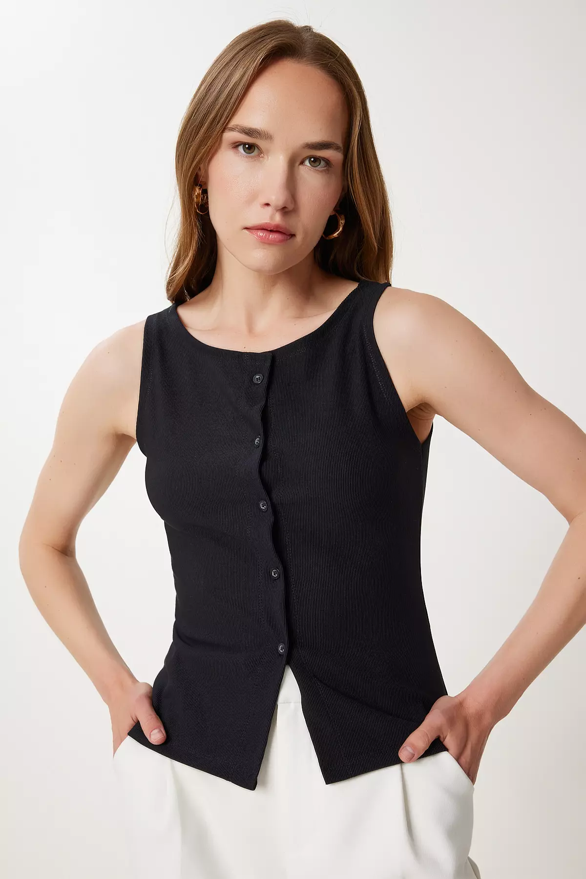 Women's Black Buttoned Flexible Ribbed Knitted Vest Zv00325