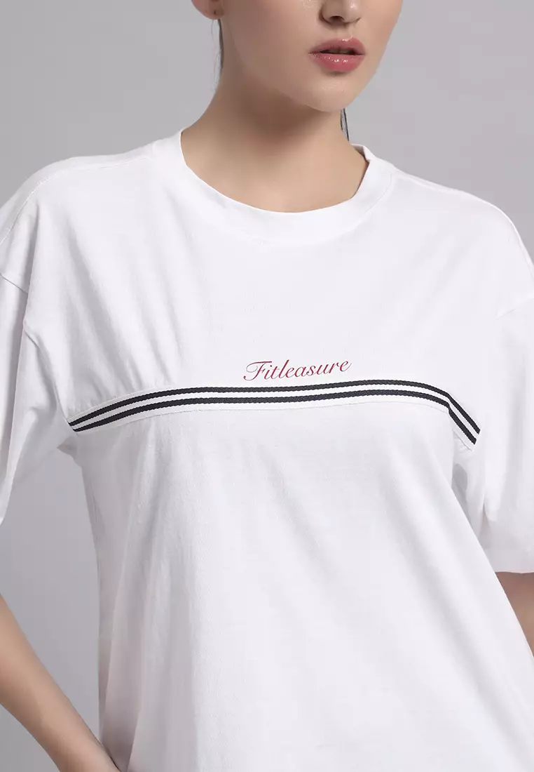 女士必备宽松白T恤